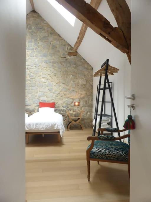 Ferme De La Porte Rouge Andenne Экстерьер фото